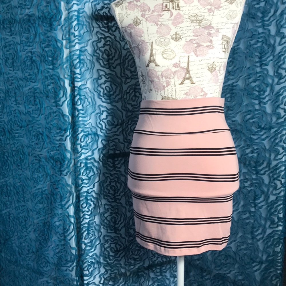 Mini stripe pencil skirt